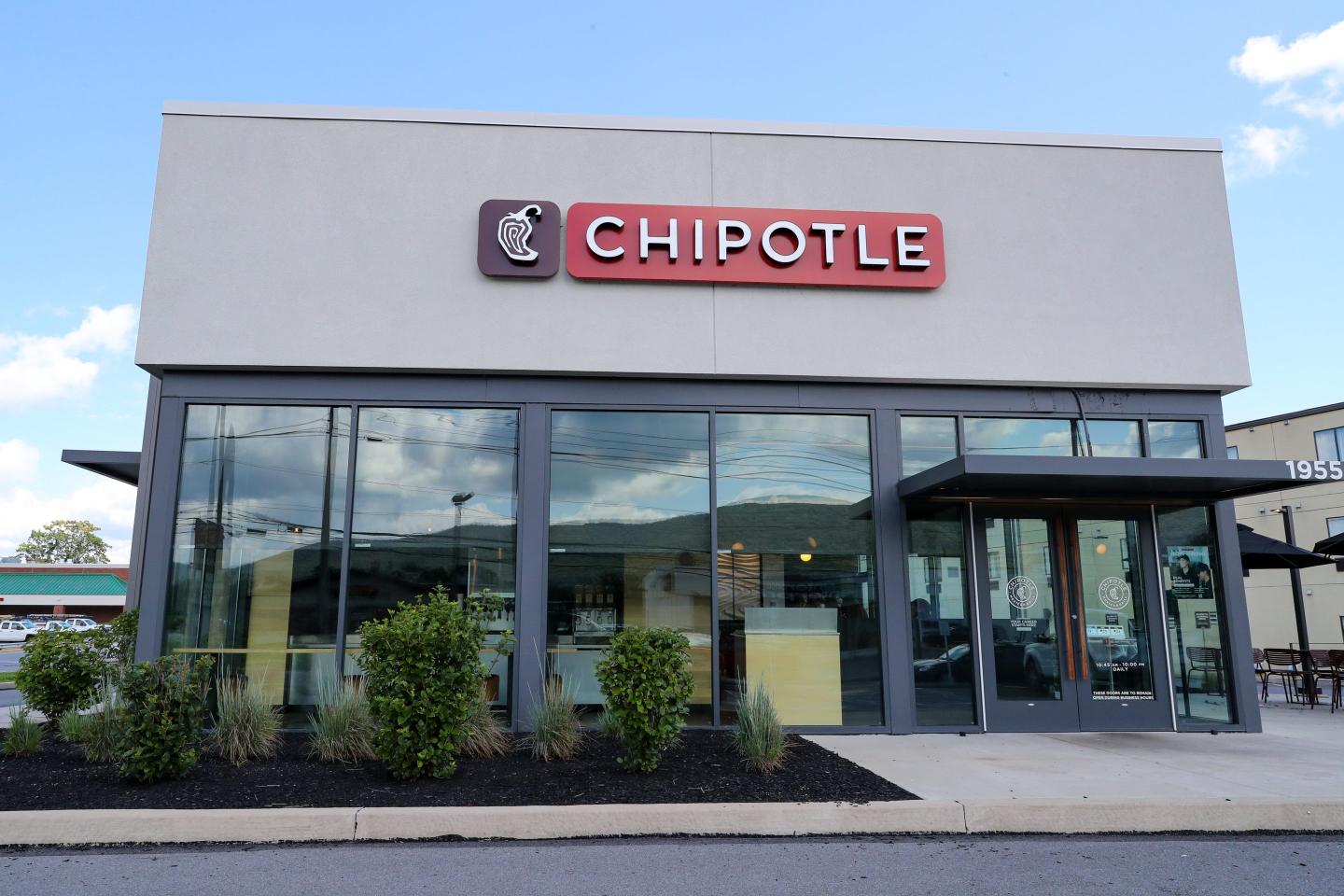 The outside of a Chipotle