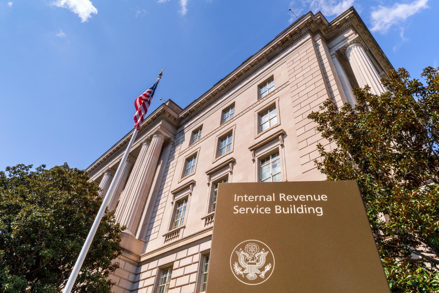 Tax season was an absolute nightmare for the IRS this year thanks to DOGE’s staffing cuts—and experts fear it could lead to refund delays