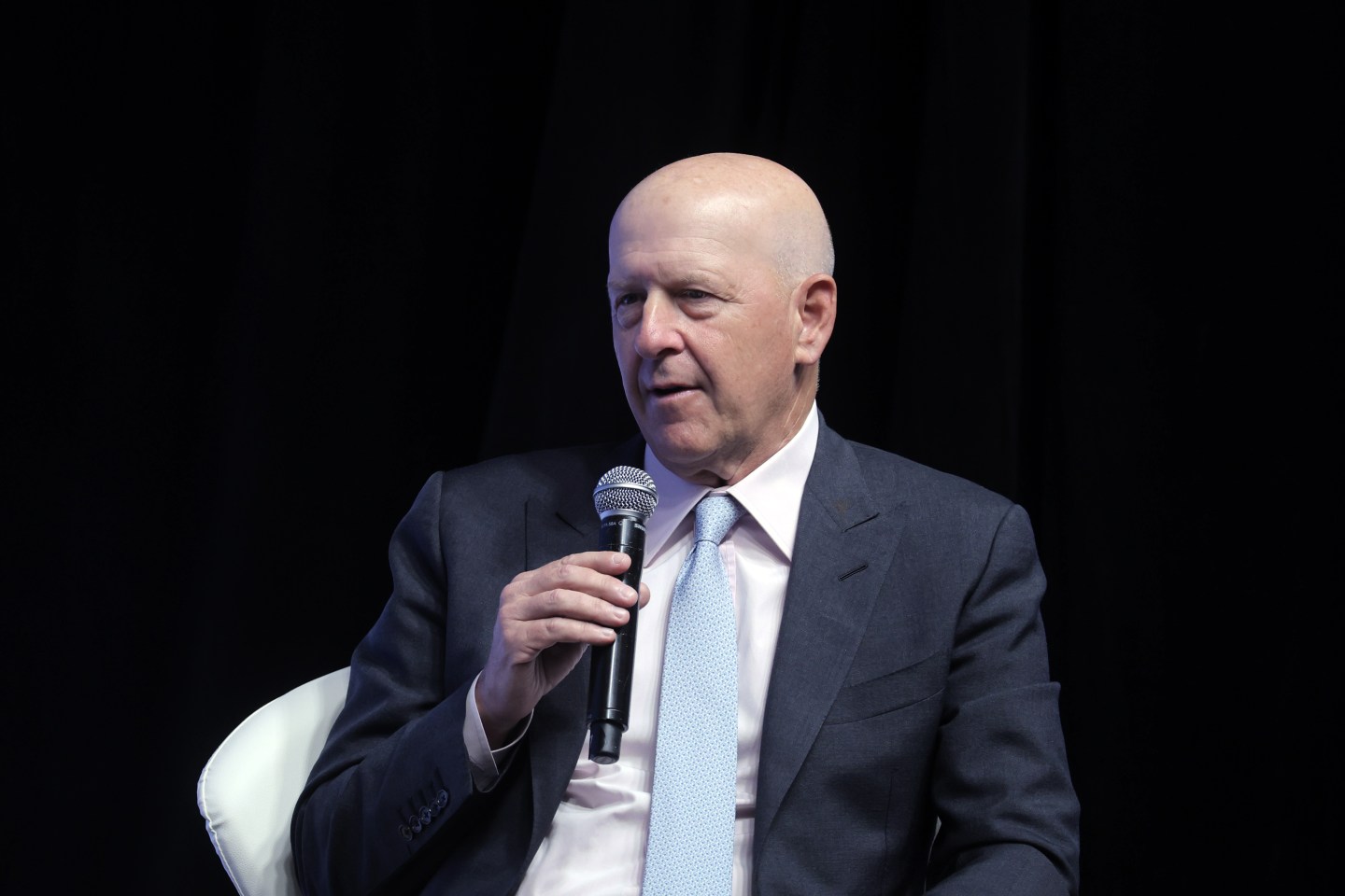 Goldman's retention packages for Chief Executive Officer David Solomon and President John Waldron give the latter more reason to stick around to run the place.