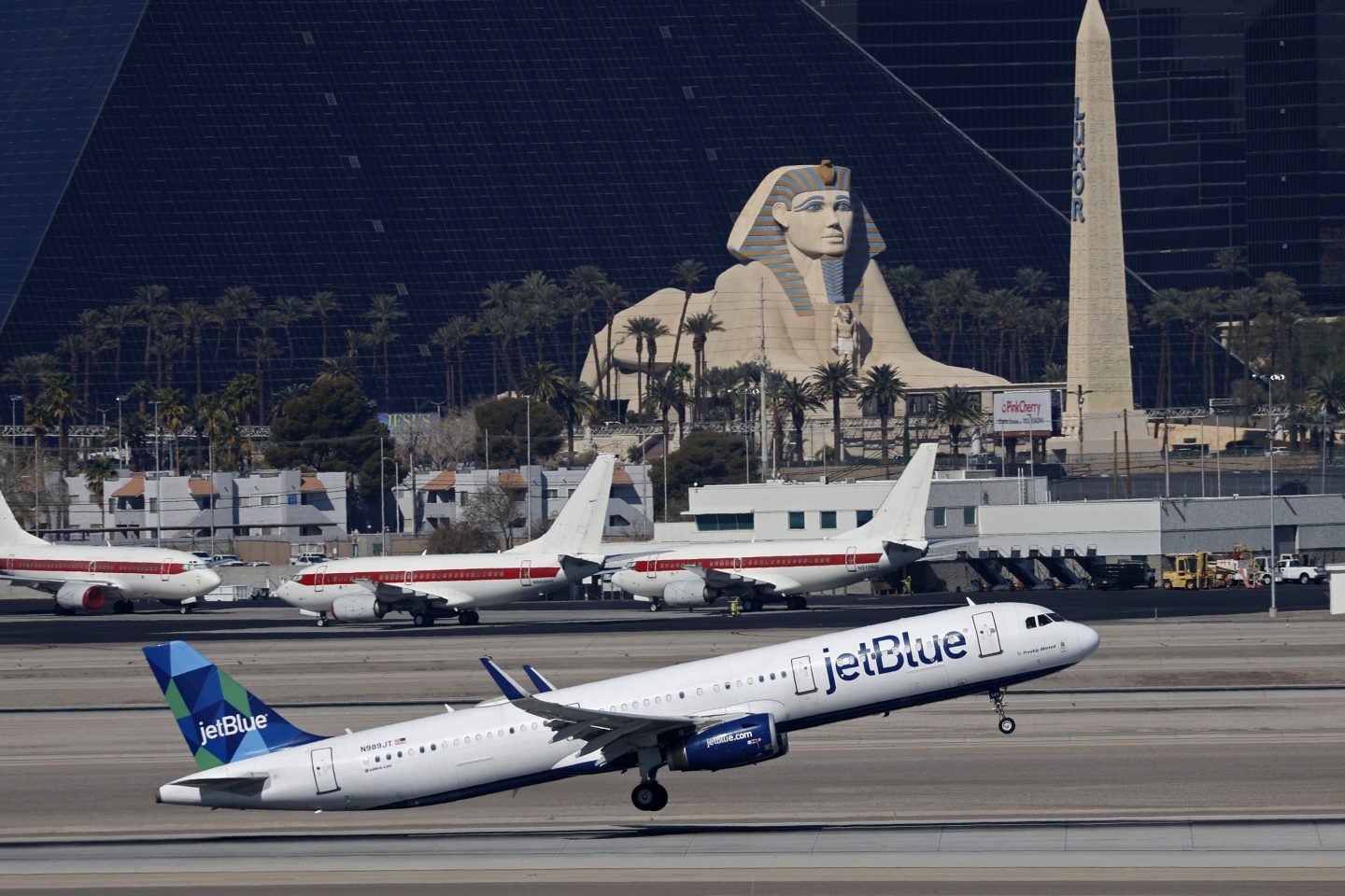 A JetBlue Airways Airbus A321 departs from Harry Reid International Airport
