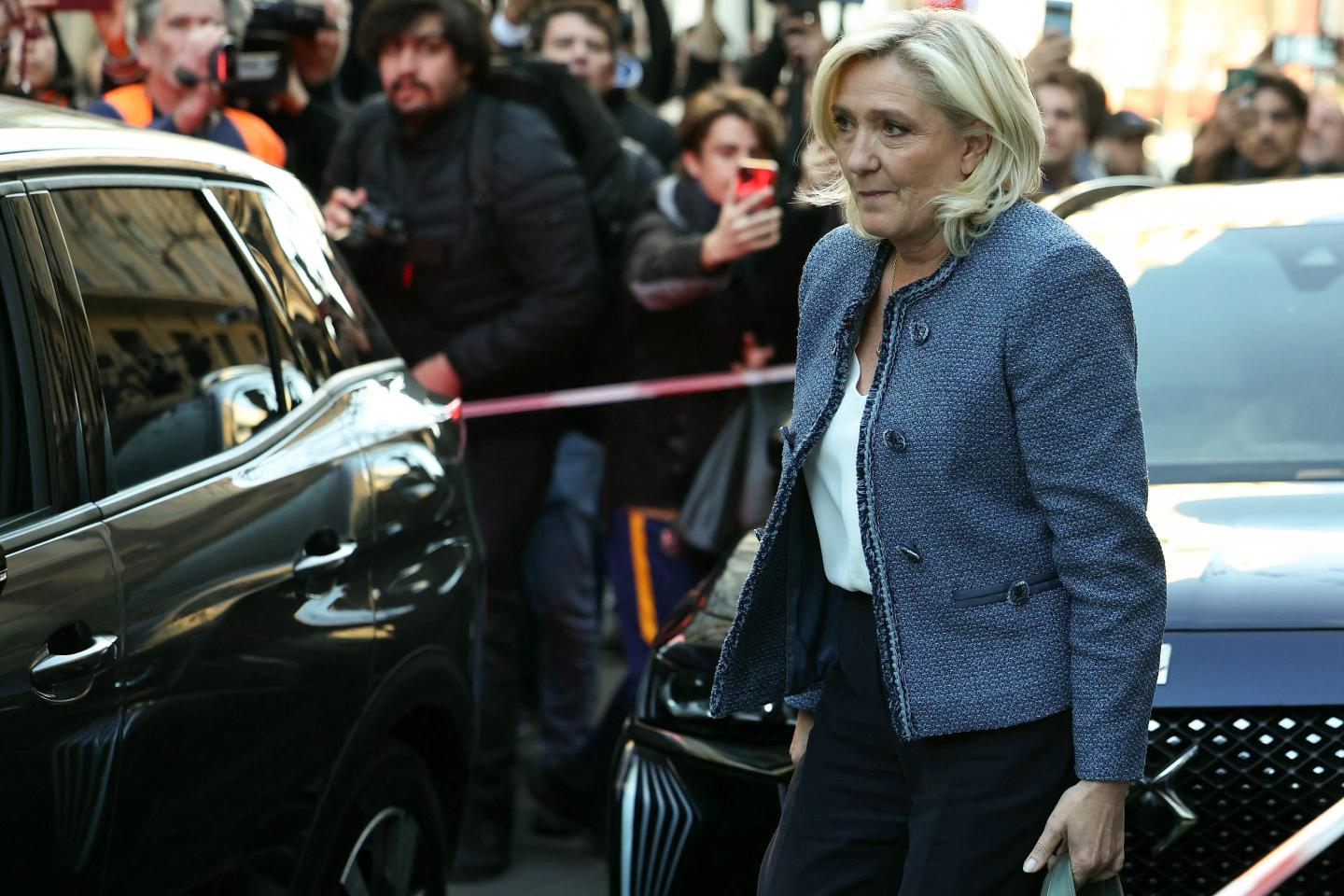 Trump and Musk show support for Marine Le Pen after court-imposed five-year ban blocks her 2027 French presidential bid