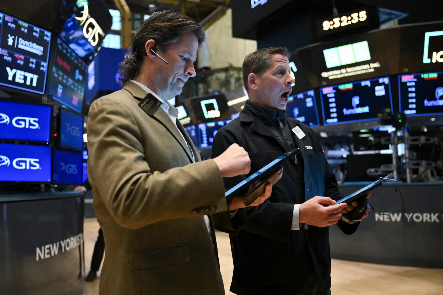 Global markets are all over the place after U.S. stocks slump following Trump’s attacks on Fed chair Powell