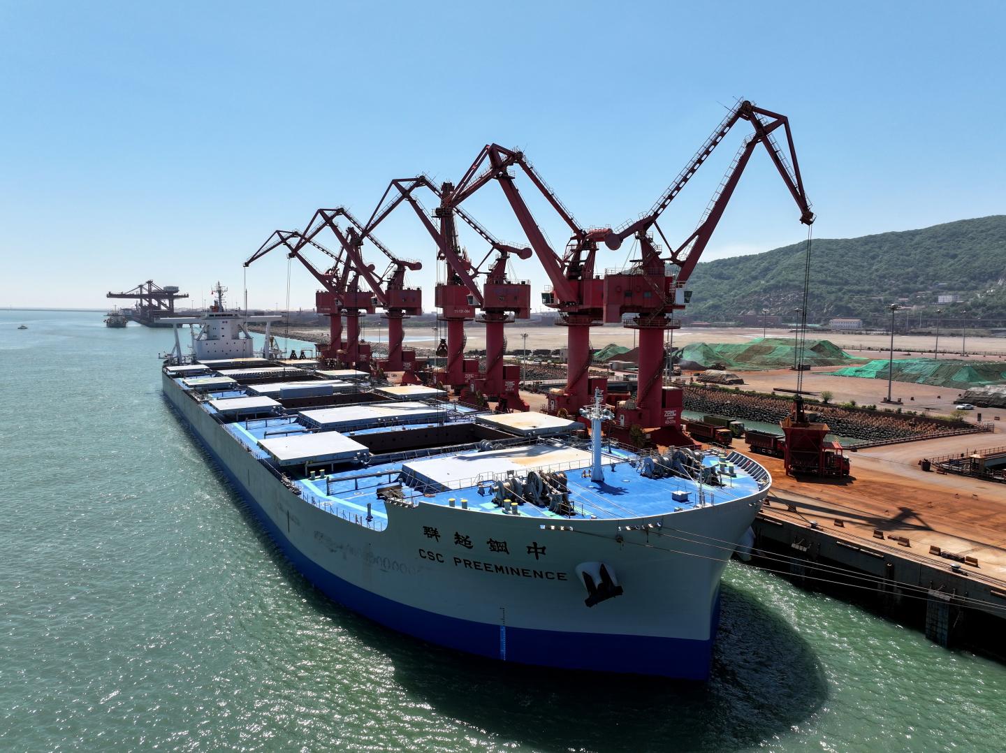 Photo: LIANYUNGANG, CHINA - APRIL 28, 2025 - An ocean-going cargo ship was moored at the berth of Xinsu Port in Lianyungang Port to unload iron ore in Lianyungang City, Jiangsu Province, China on April 28, 2025. (Photo credit should read CFOTO/Future Publishing via Getty Images)