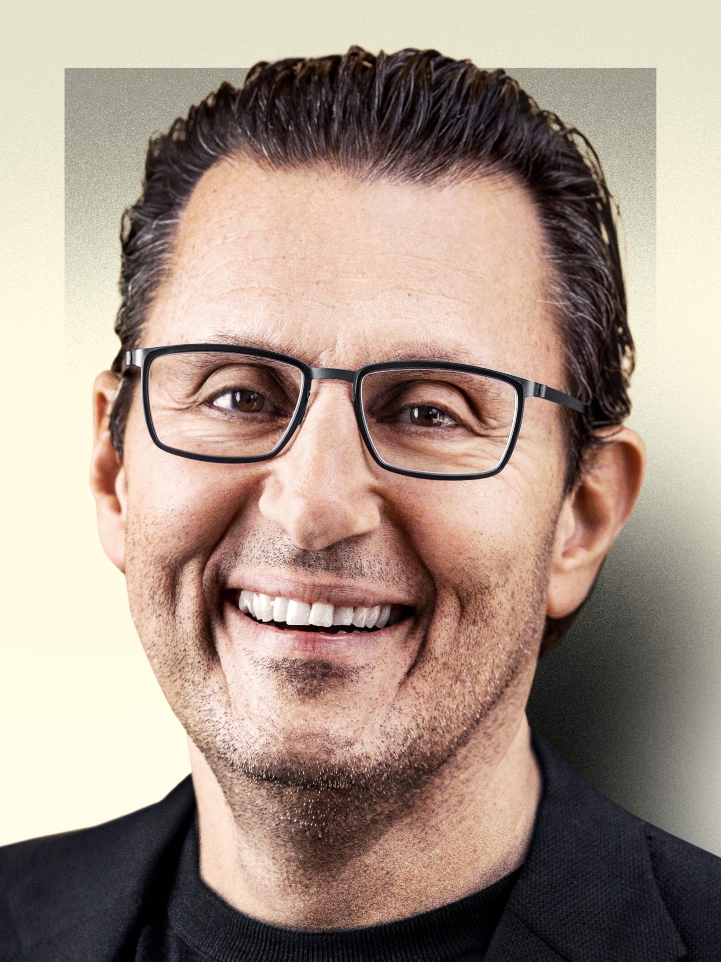 Coins2Day 500 CEO Interview portrait of Sasan Goodarzi