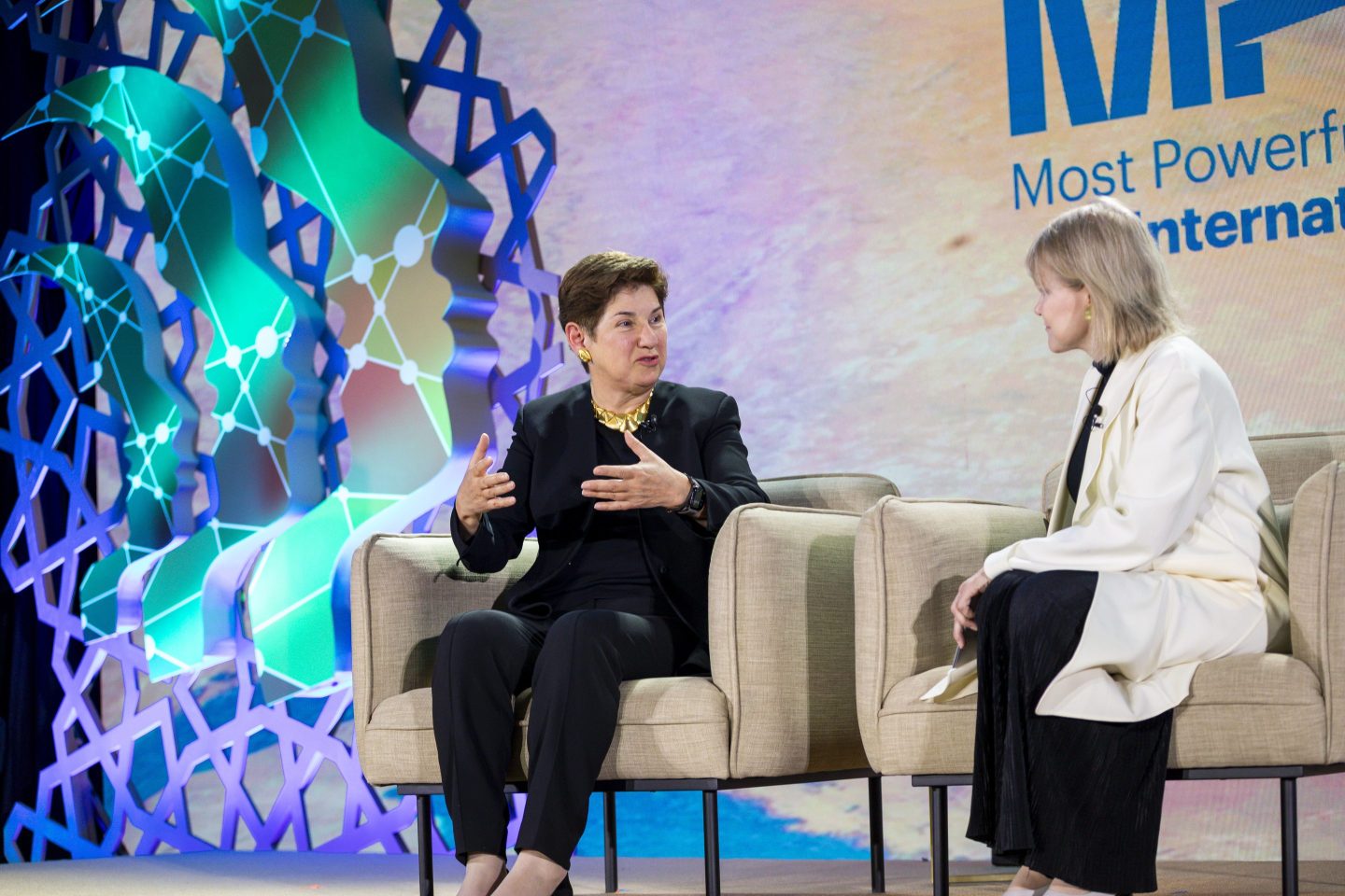 Sharmin Mossavar-Rahmani, head of the investment strategy group and chief
investment officer at Goldman Sachs, in conversation with Fortune's Diane Brady.