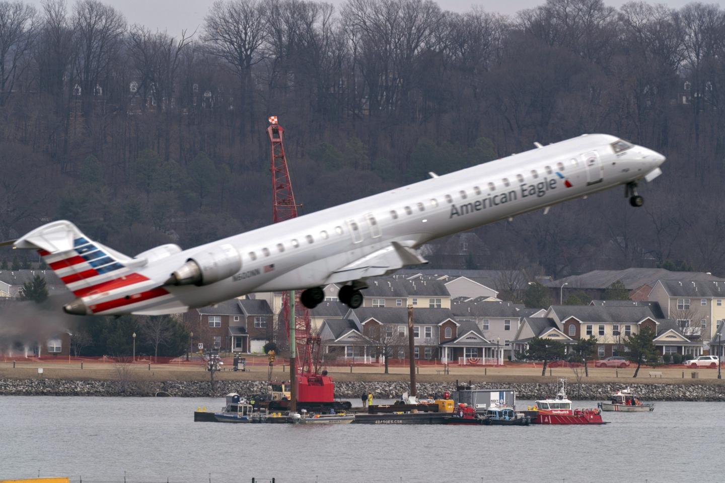Military and civilian air traffic controllers in Washington have a hotline. It hasn’t worked for over 3 years