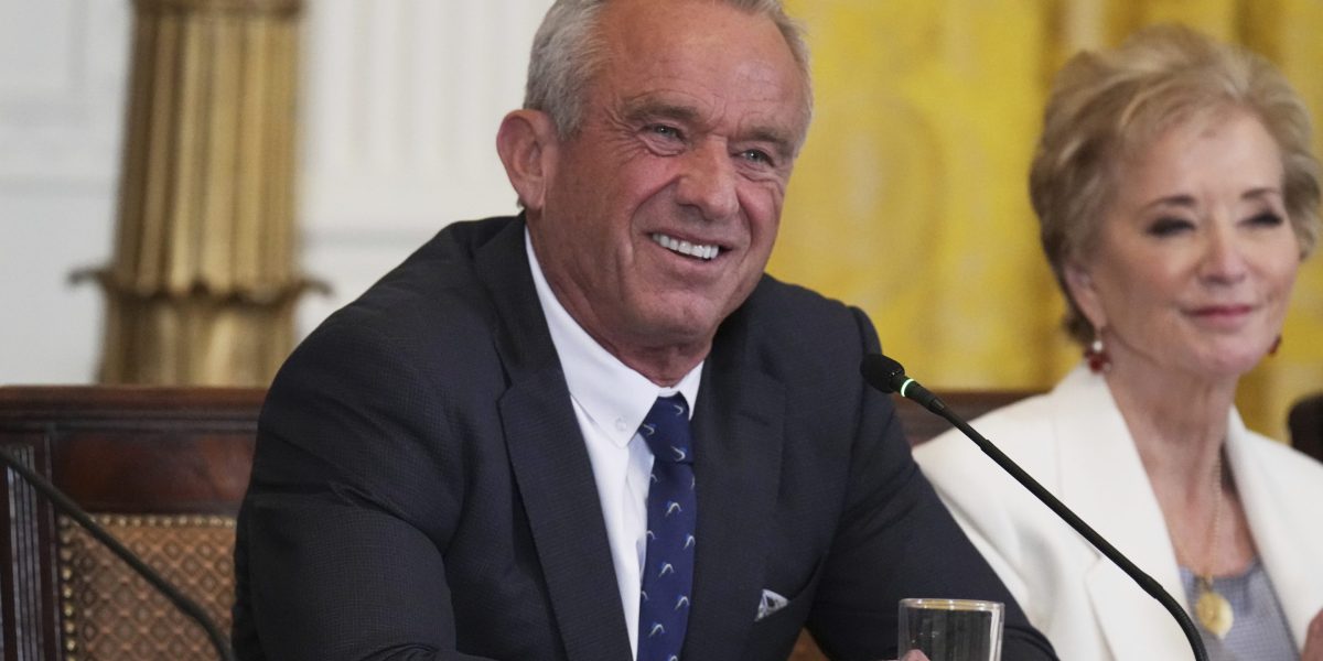 Who can get a COVID-19 shot this year? Here’s what to know Who can get a COVID-19 shot this year? Here’s what to know