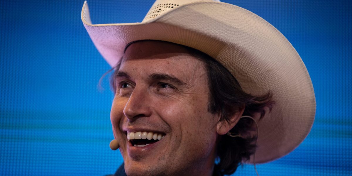 Elon Musk’s little brother and one other Tesla board director sell stock worth nearly 0 million Elon Musk’s little brother and one other Tesla board director sell stock worth nearly 0 million