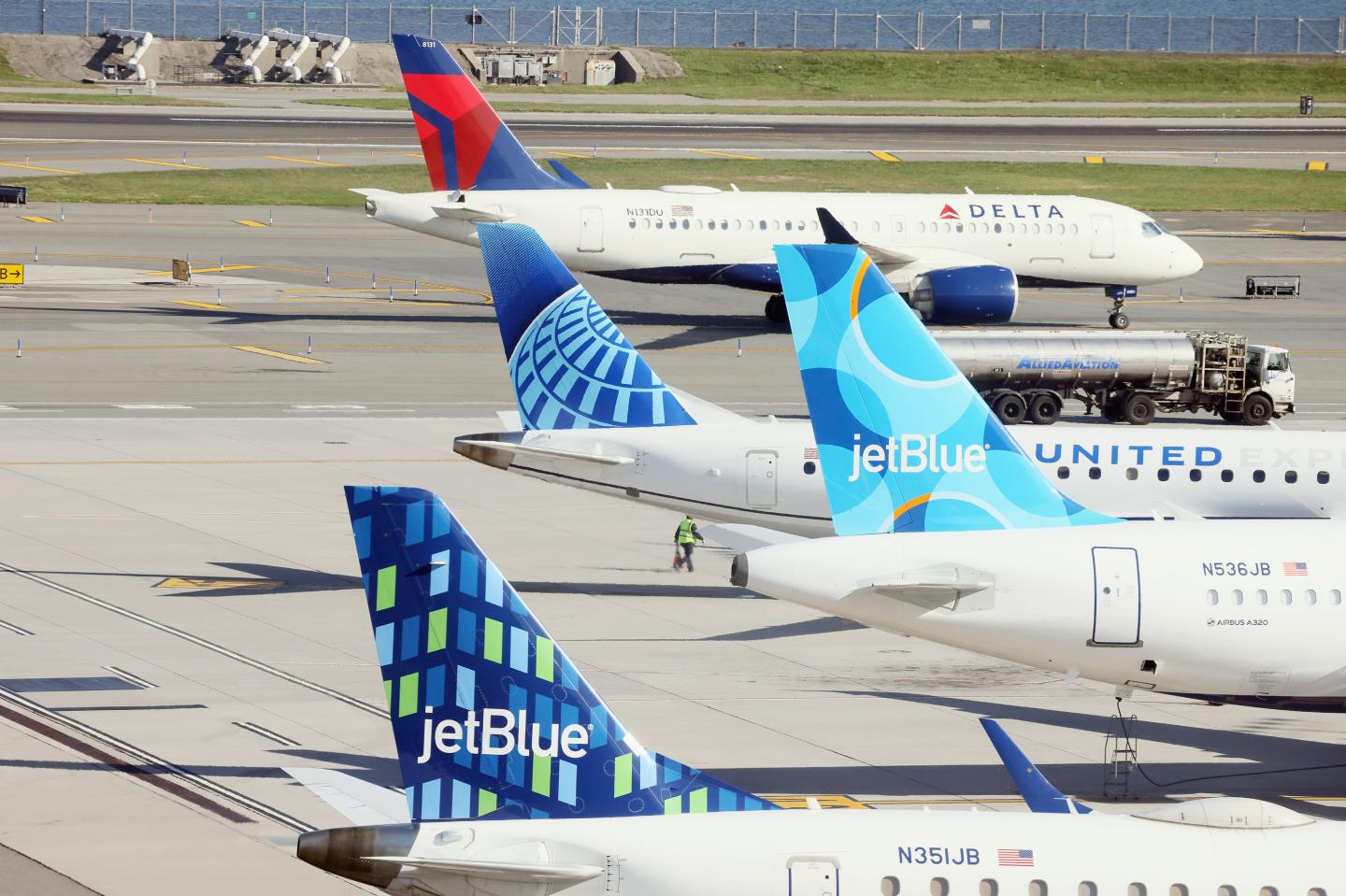 The best airline depends on where you sit, finds J.D. Power’s 2025 airline satisfaction survey