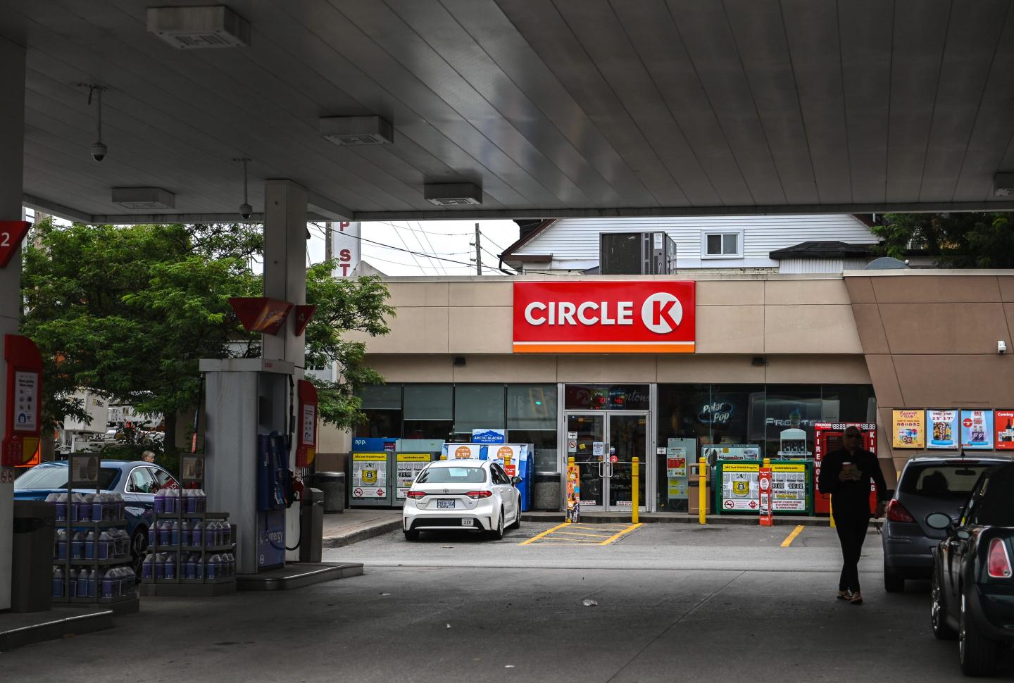 Circle K is knocking 40 cents off each gallon of gas tomorrow