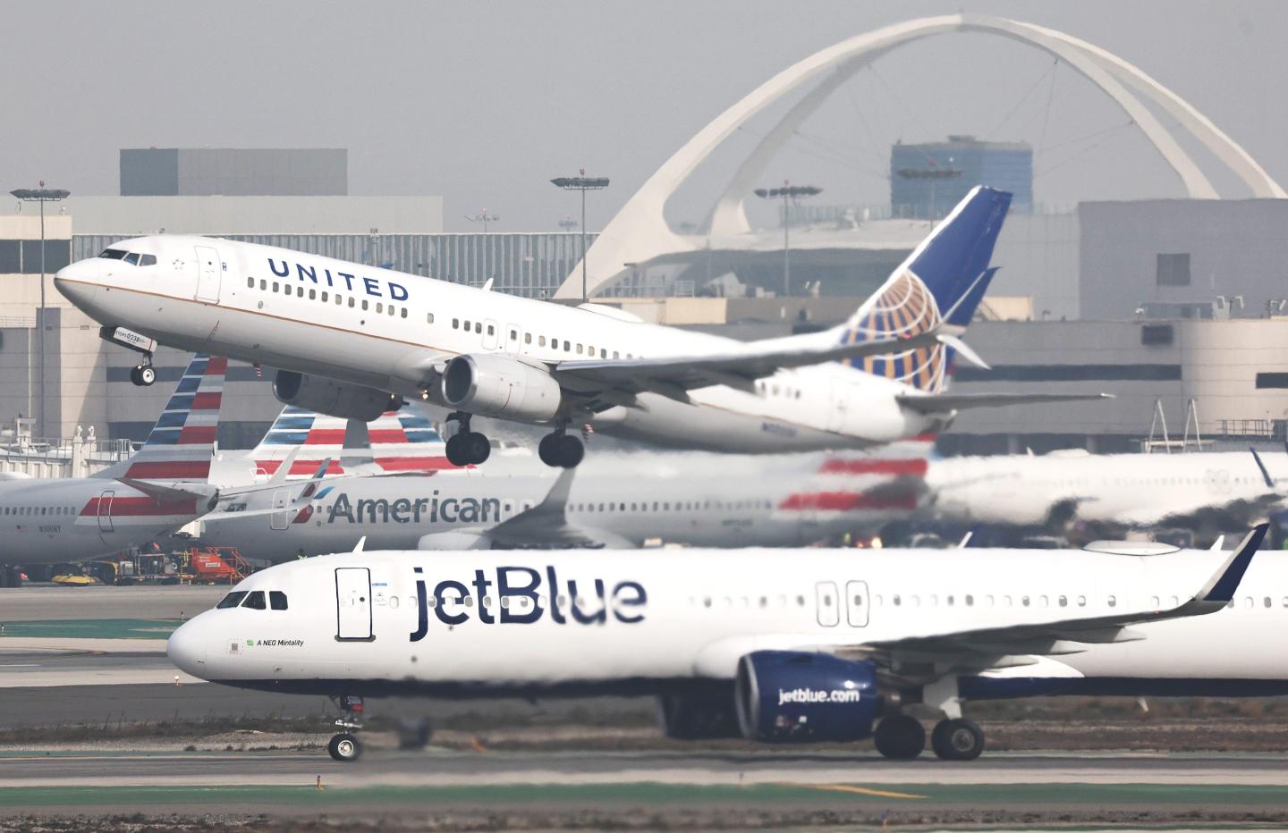 JetBlue and United just formed a highly unusual partnership. Here’s what that means for you