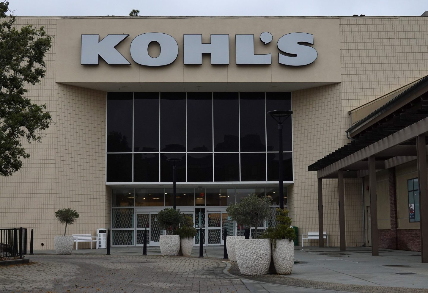 Kohl's storefront