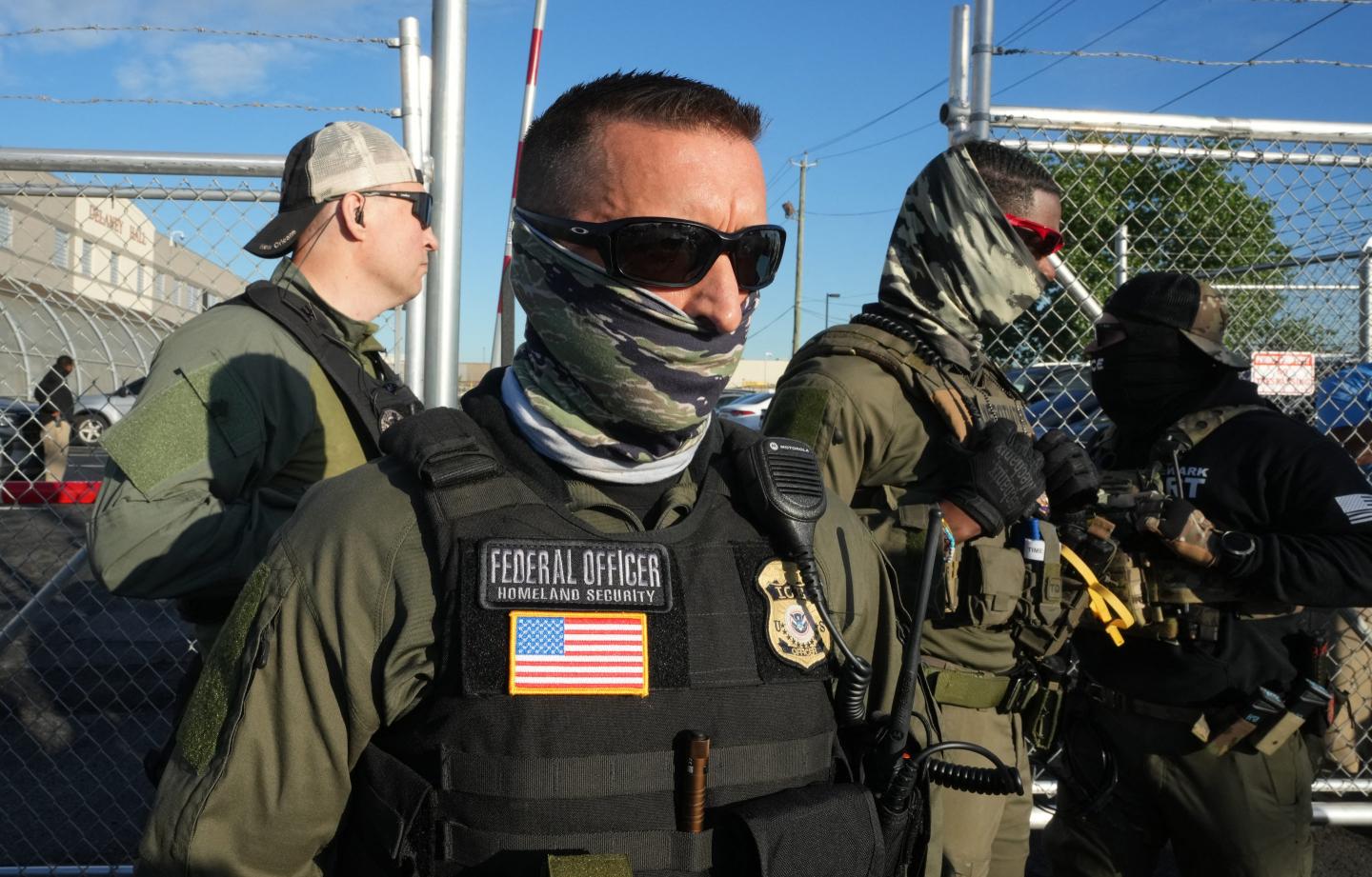 ICE agents