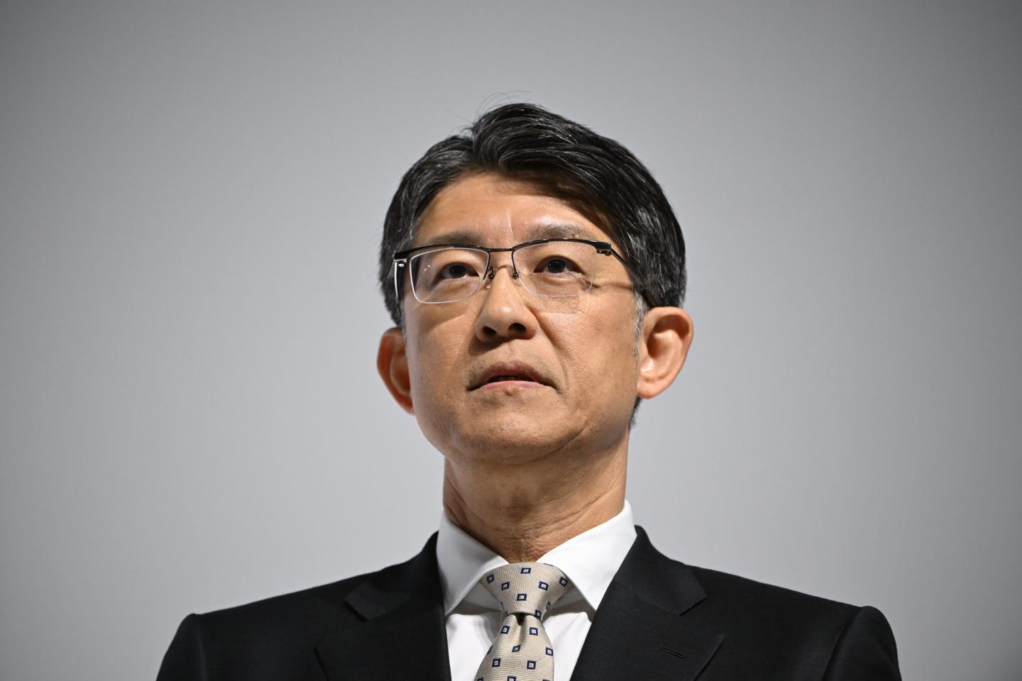 Toyota forecasts a 35% drop in profits as Trump’s auto tariffs begin to bite