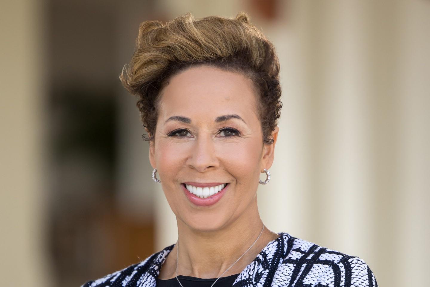 A headshot of Peggy Alford