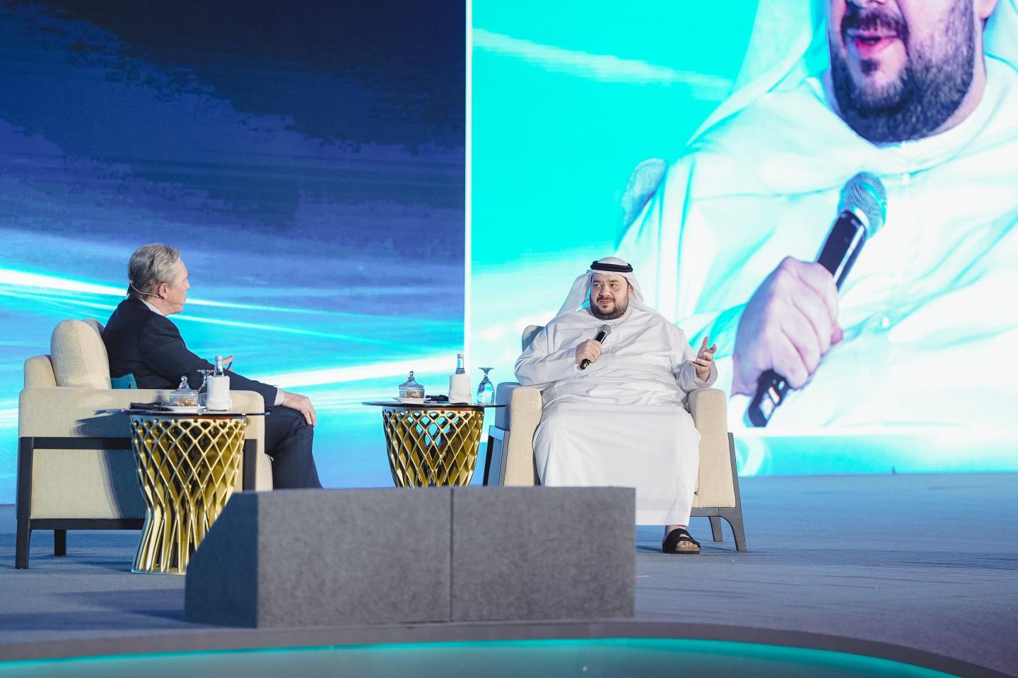 Mohamed Hassan Alsuwaidi onstage