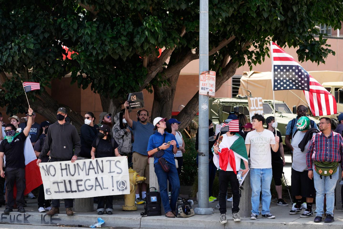 Judge’s order returning National Guard control to California temporarily blocked by appeals court