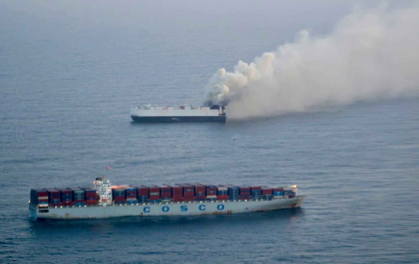 Cargo ship that was delivering 3,000 new cars to Mexico sinks off Alaska weeks after catching fire