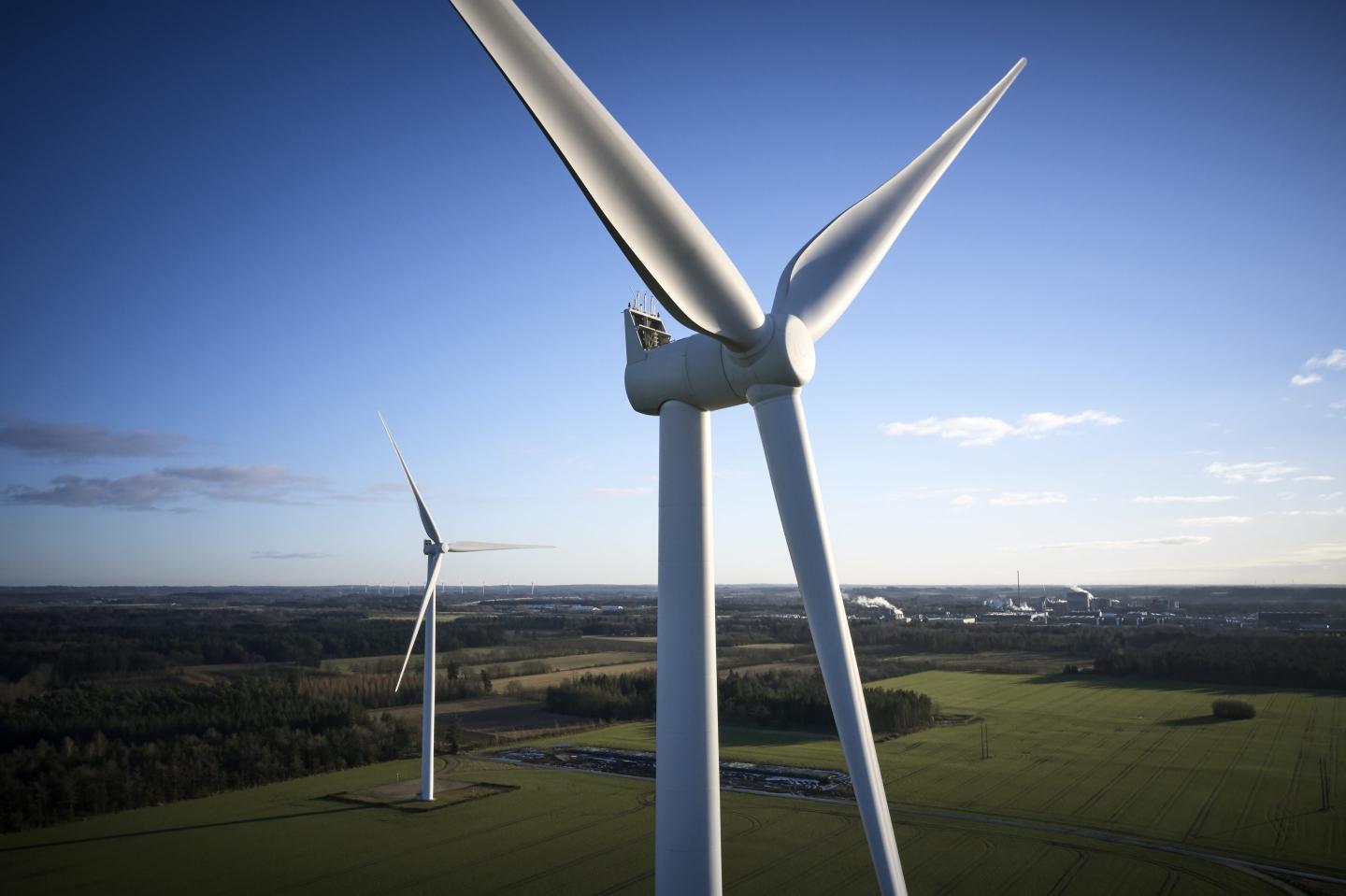 European renewables slump on U.S. plans to tighten tax rules