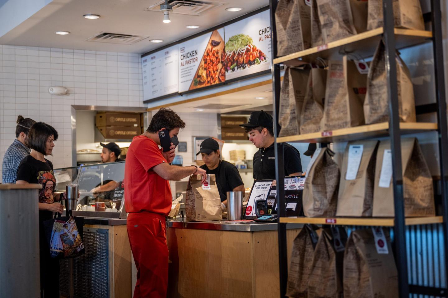 How Chipotle uses the cloud to stay on top of mobile app demand