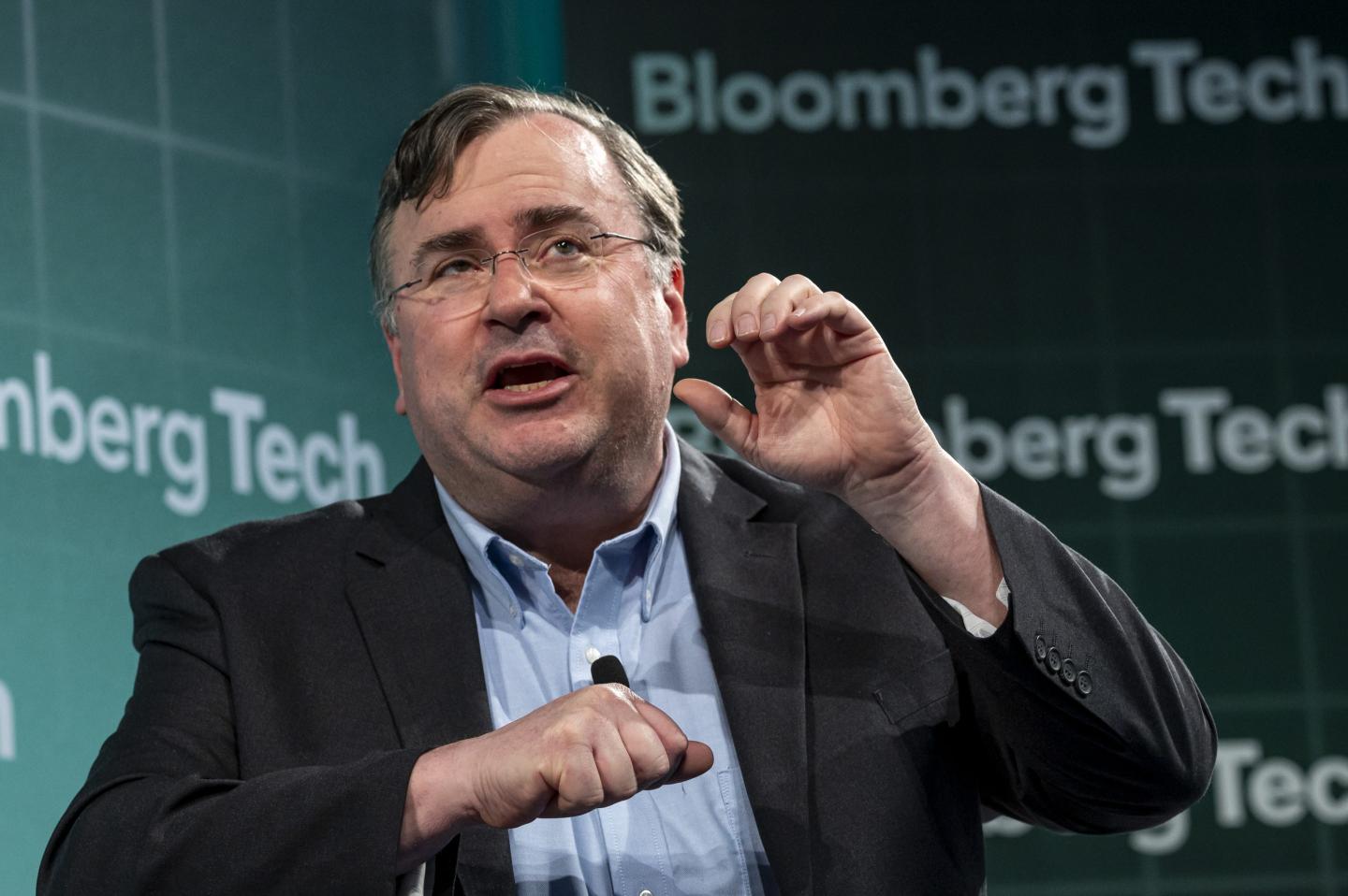 Reid Hoffman gestures