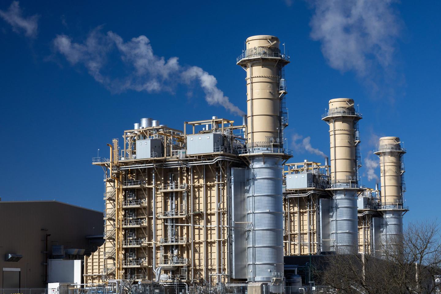 Byesville, Ohio, The Guernsey Power Station, a gas-fired power station in eastern Ohio