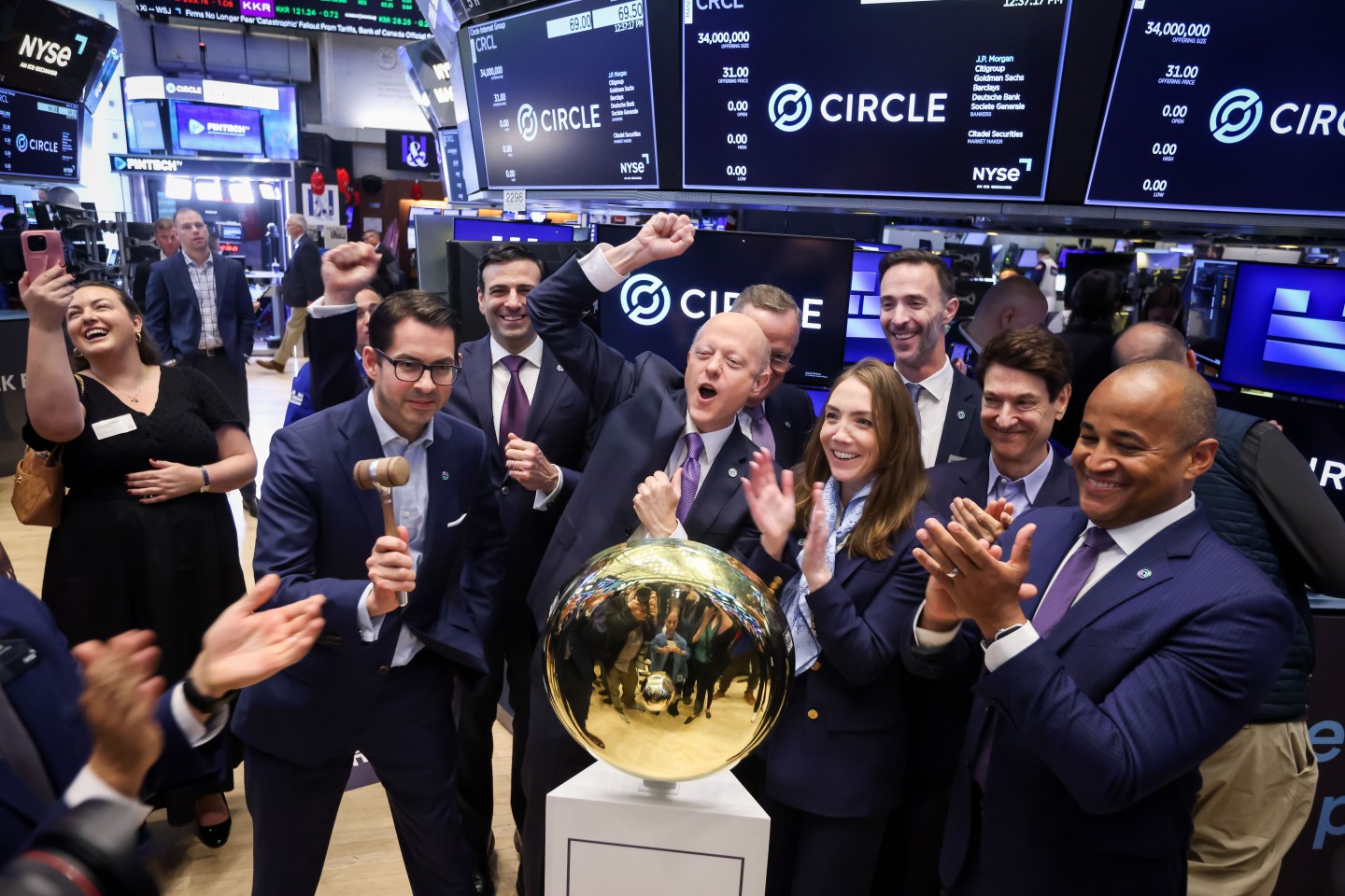 Jeremy Allaire, CEO of Circle Internet Financial (center), during the company’s IPO at the New York Stock Exchange, June 5, 2025.