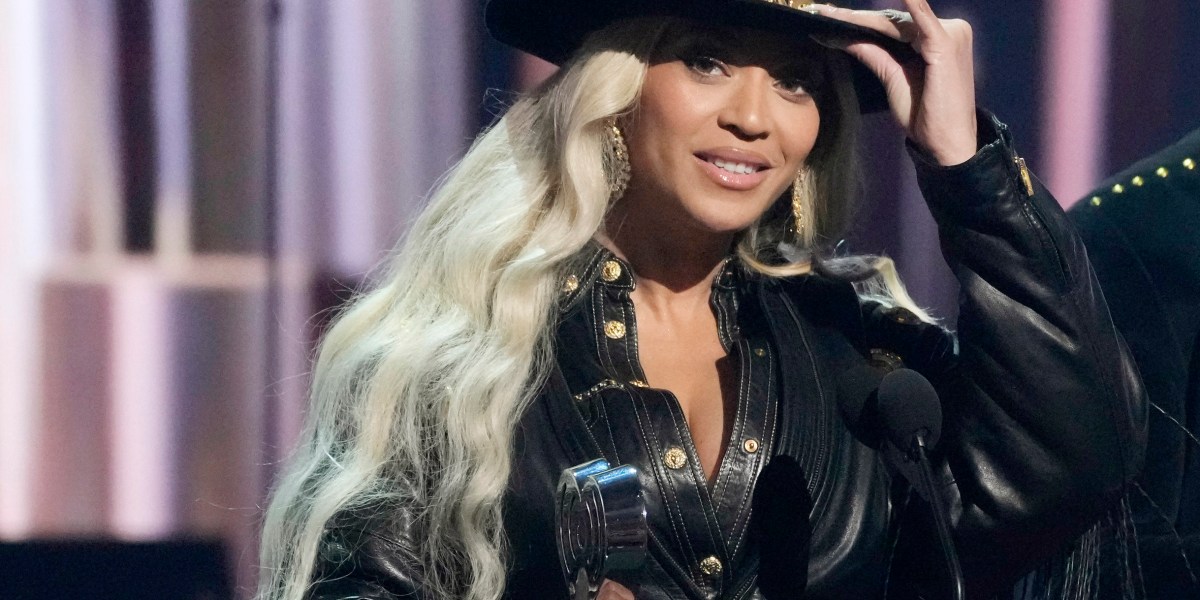 Unreleased Beyonce music on thumb drives stolen out of rental car in Atlanta: police report