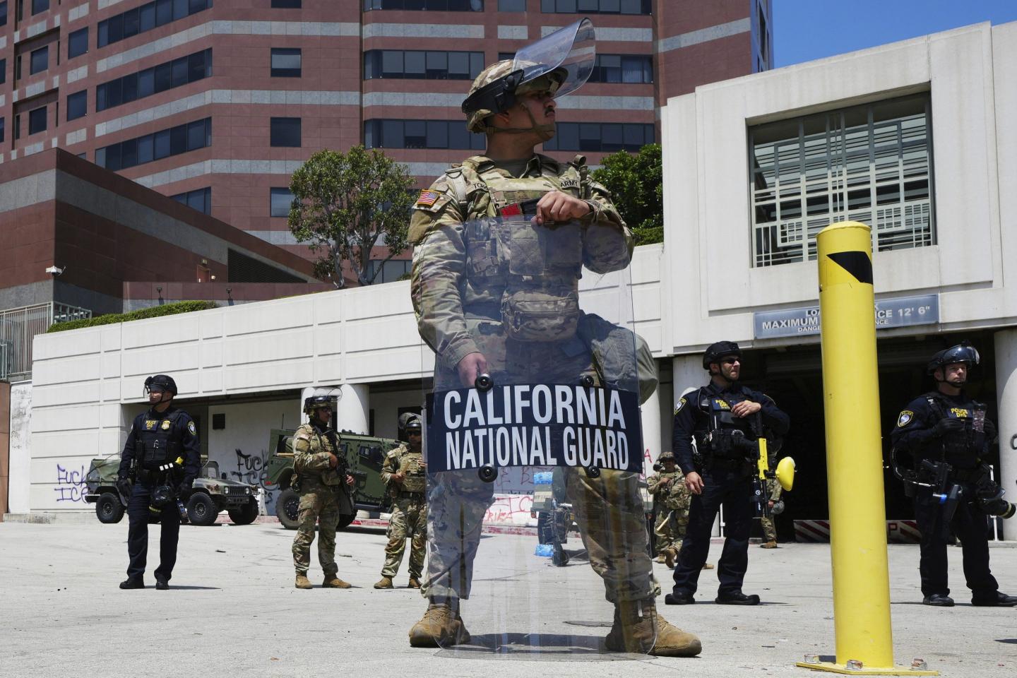Los Angeles mayor celebrates ‘retreat’ as Pentagon ends deployment of 2,000 National Guard troops in city
