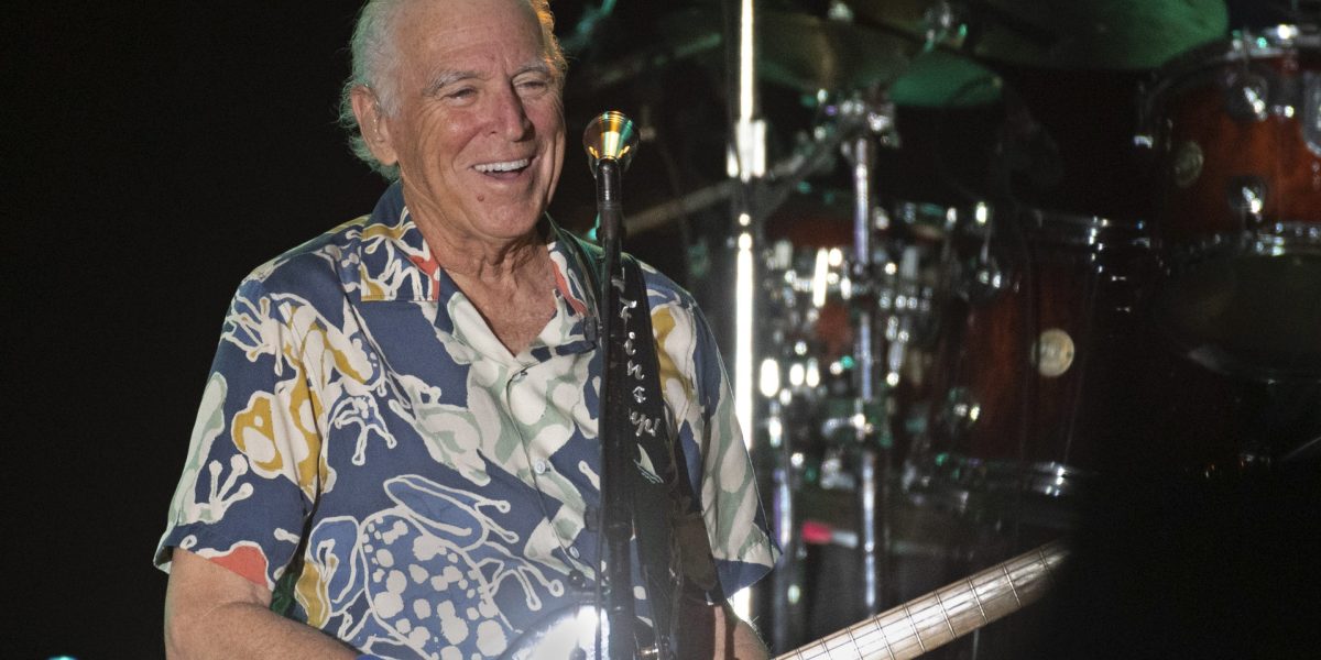 Jimmy Buffett's widow accuses late musician's financial advisor of mishandling his $275 million estate