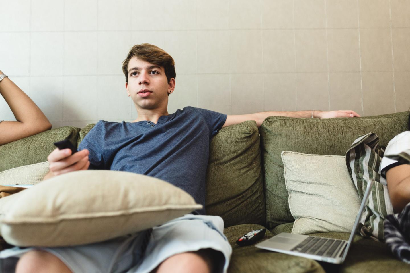 Bosses are right: workers spend 2.5 fewer hours on the clock when they’re working from home