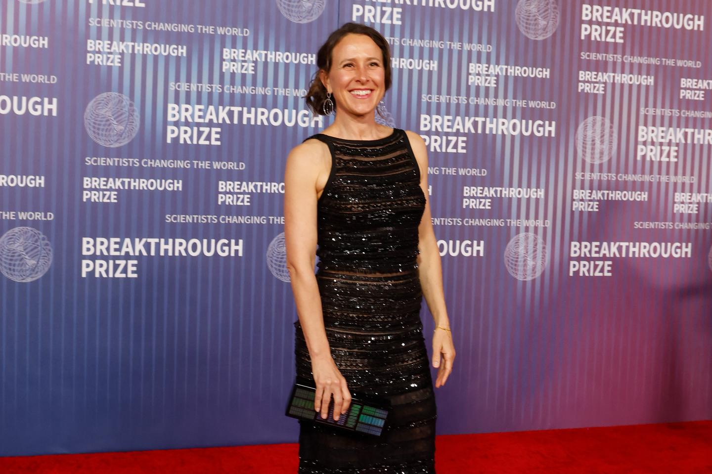 23andMe founder Anne Wojcicki just got the greenlight to buy back her company for $305 million after it lost 98% of its previous value