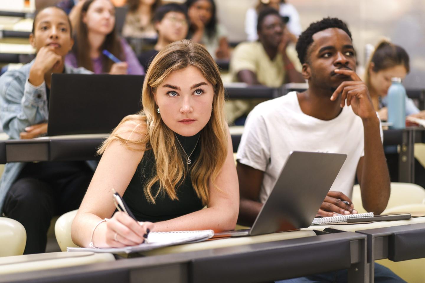 Gen Z college students