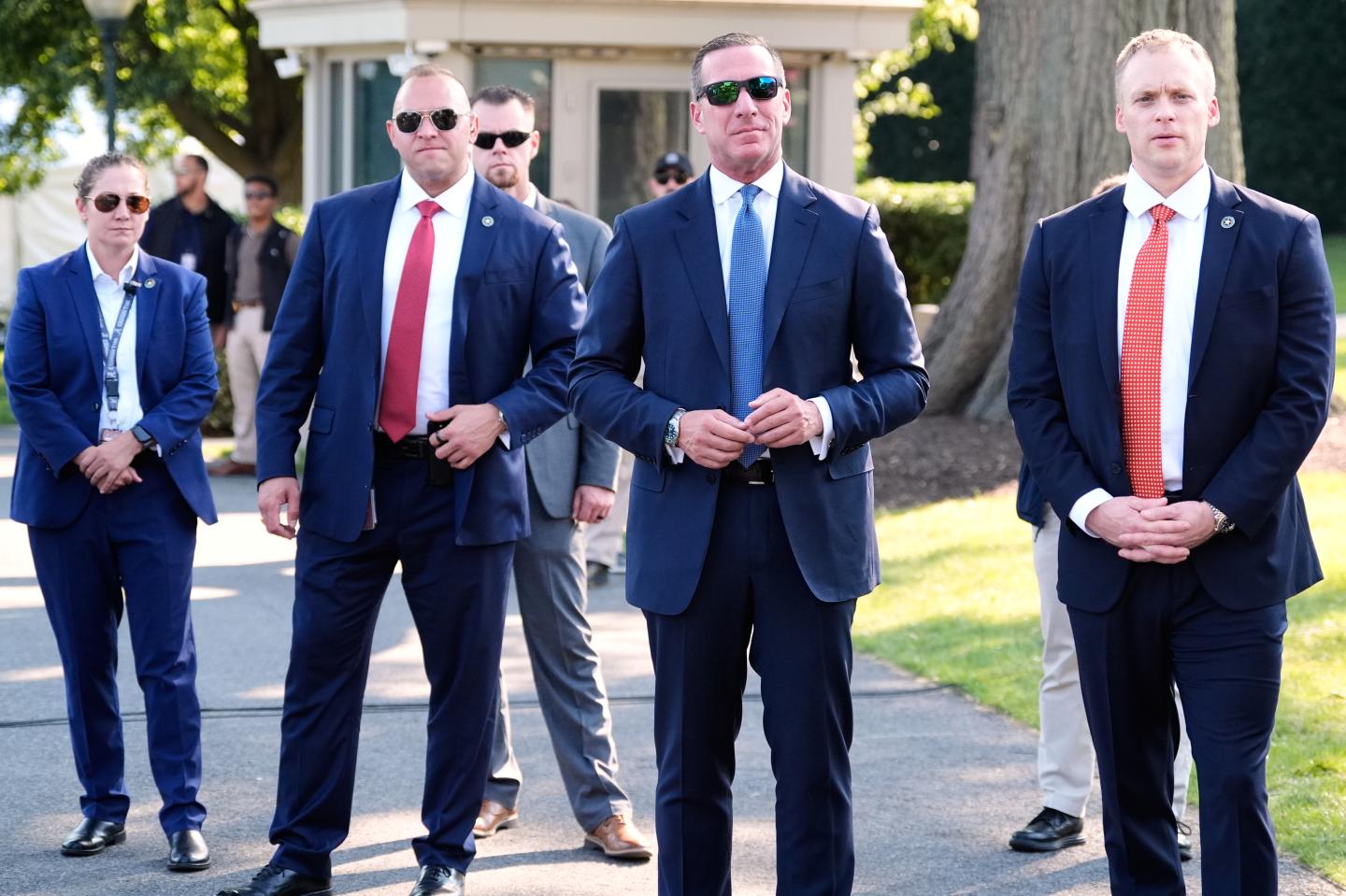 Secret Service in U.S. expands a global push against crypto scams