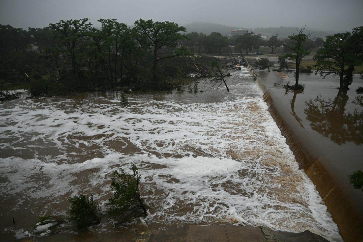 Texas summer camp hit by flood has been in the same clan for generations and has served the state’s top families