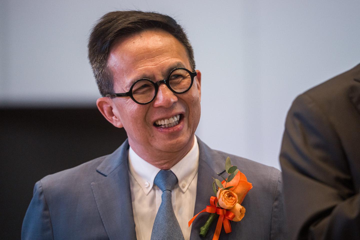 Richard Li’s FWD rises in HK debut, reversing earlier decline