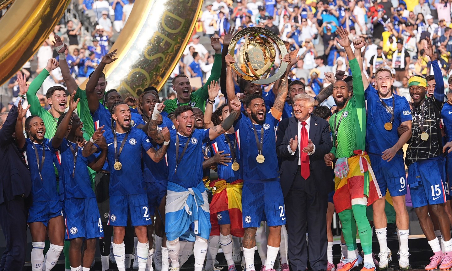 Chelsea players celebrate the victory after winning the FIFA Club World Cup 2025 final match with Donald Trump