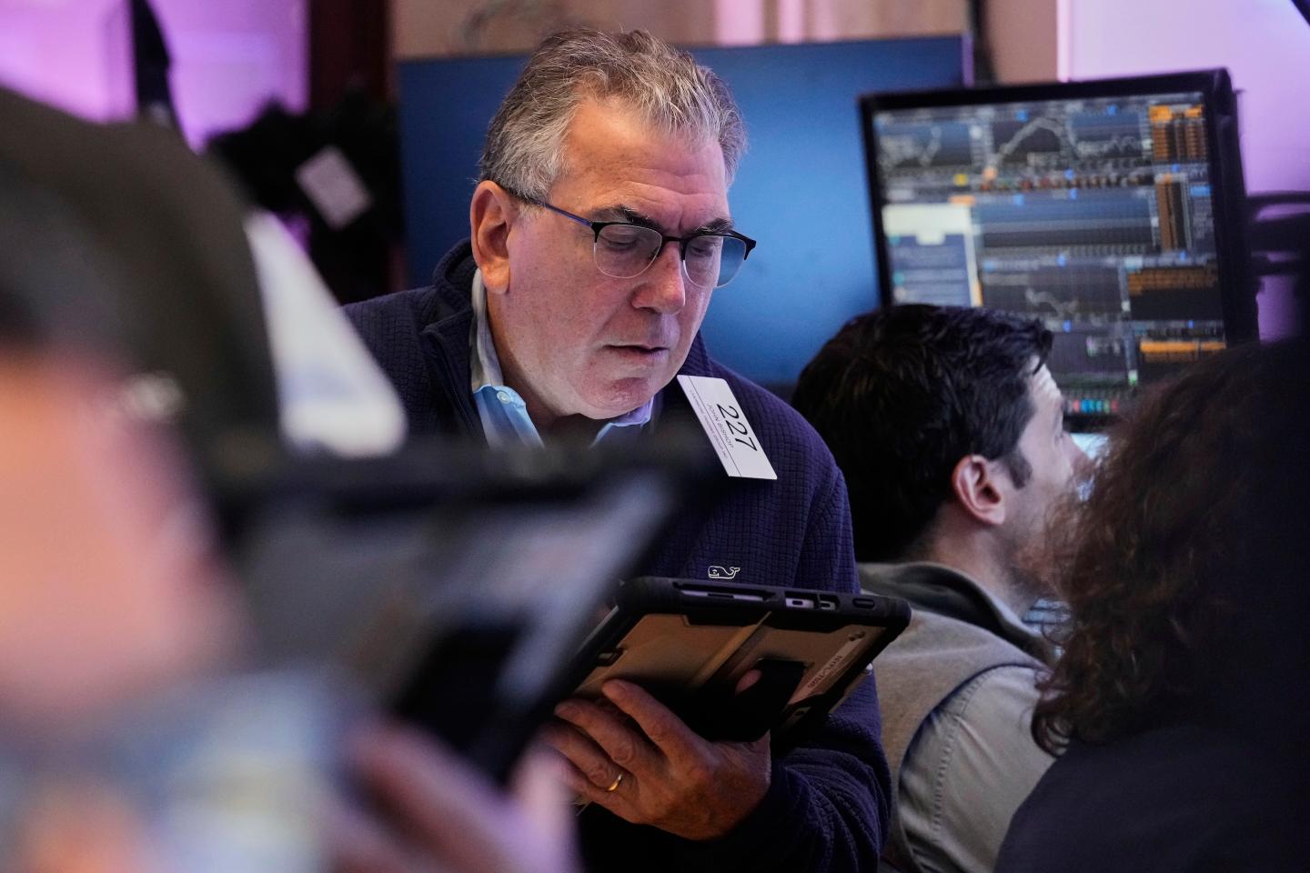 Wall Street’s future hinges on a risky bet about what the American economy will do next