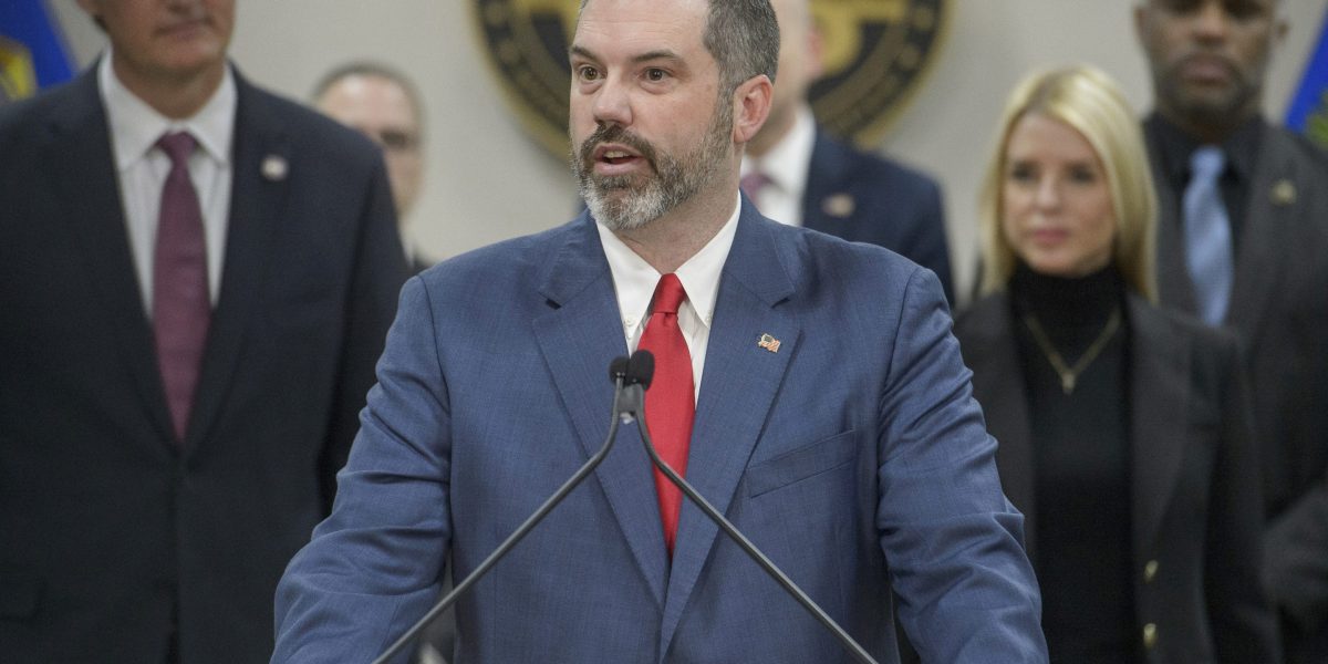 U.S. attorney who failed to charge Trump adversary resigns under pressure from administration | Fortune