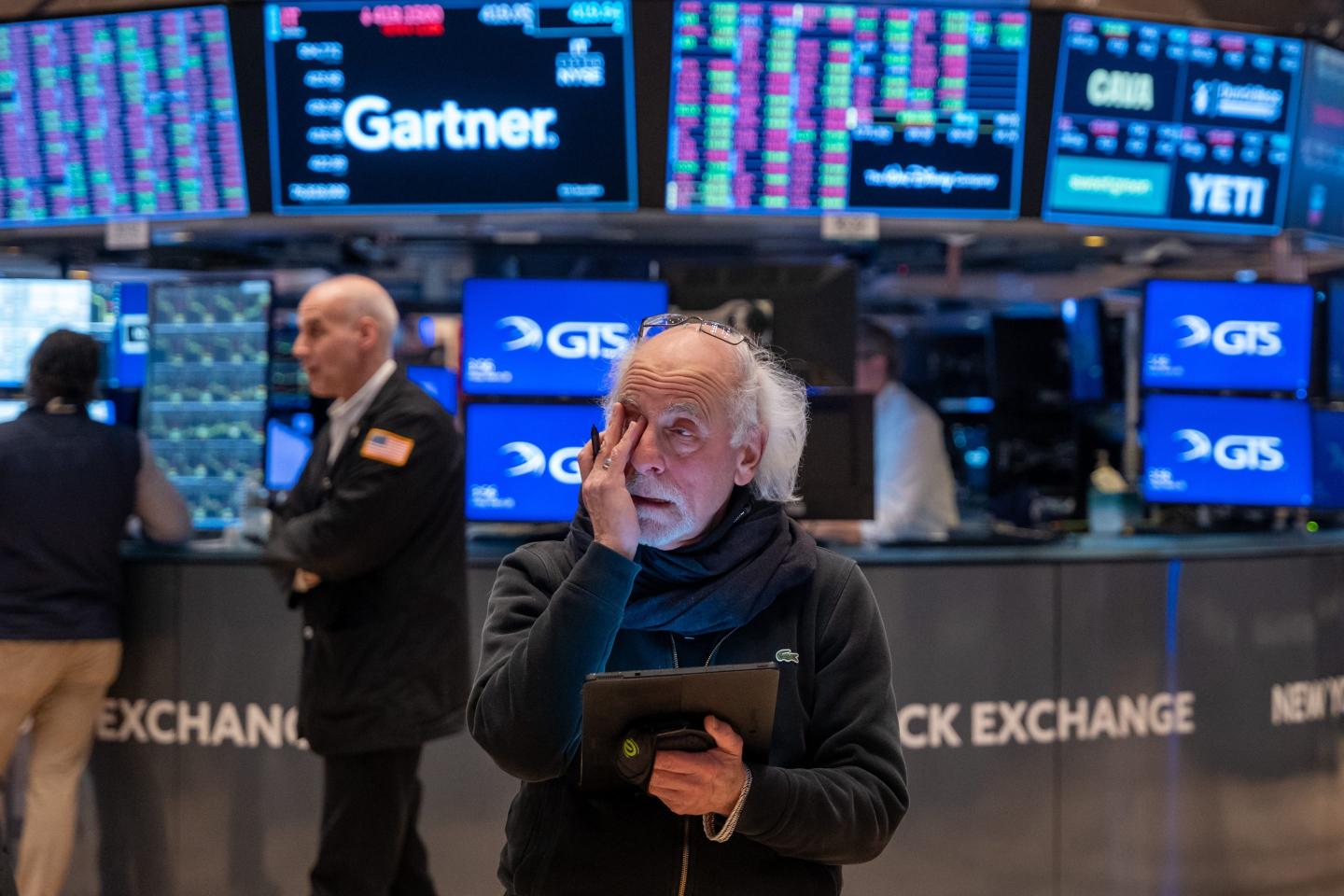 Stressed trader at the NYSE