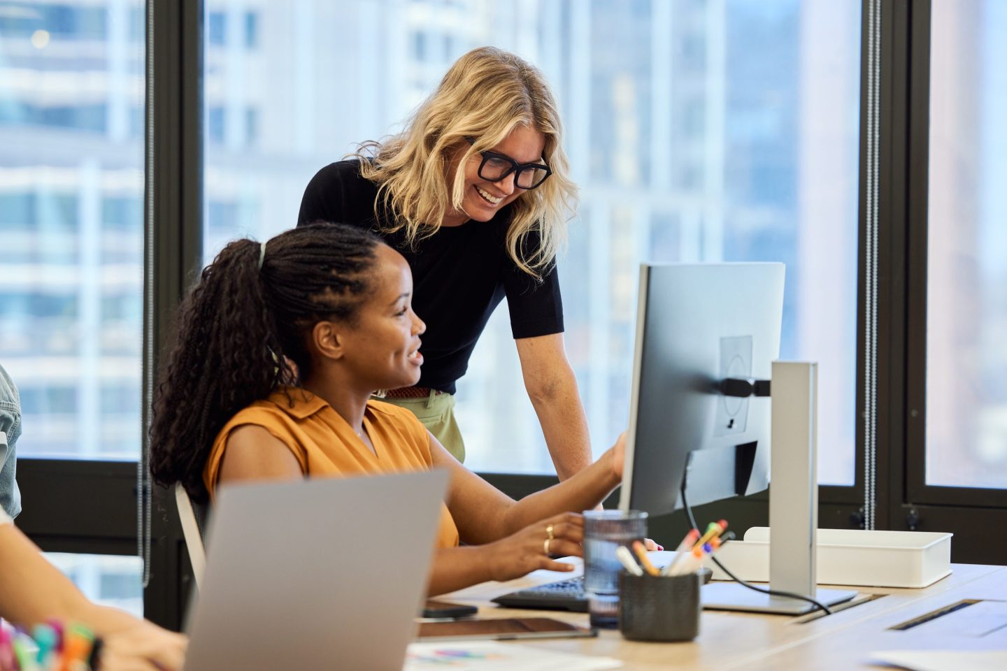 Gen Z college grads are flocking to Texas and Florida where companies have ‘overwhelmingly’ relocated their headquarters