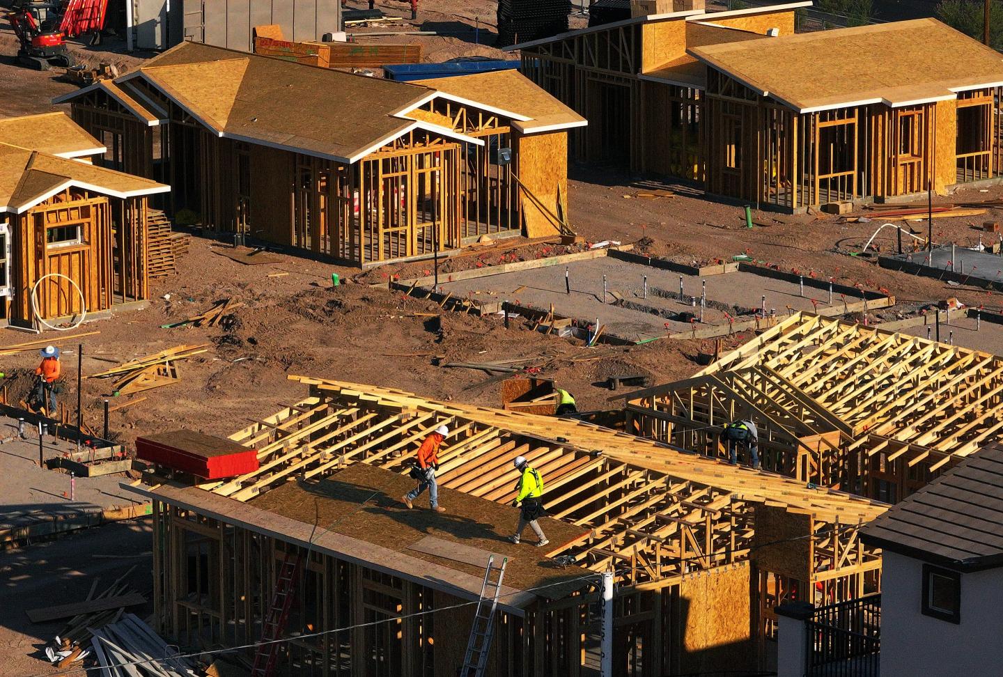 This housing data is the ‘most critical economic variable’ for predicting recessions, and it’s now at the lowest level since pandemic shutdowns