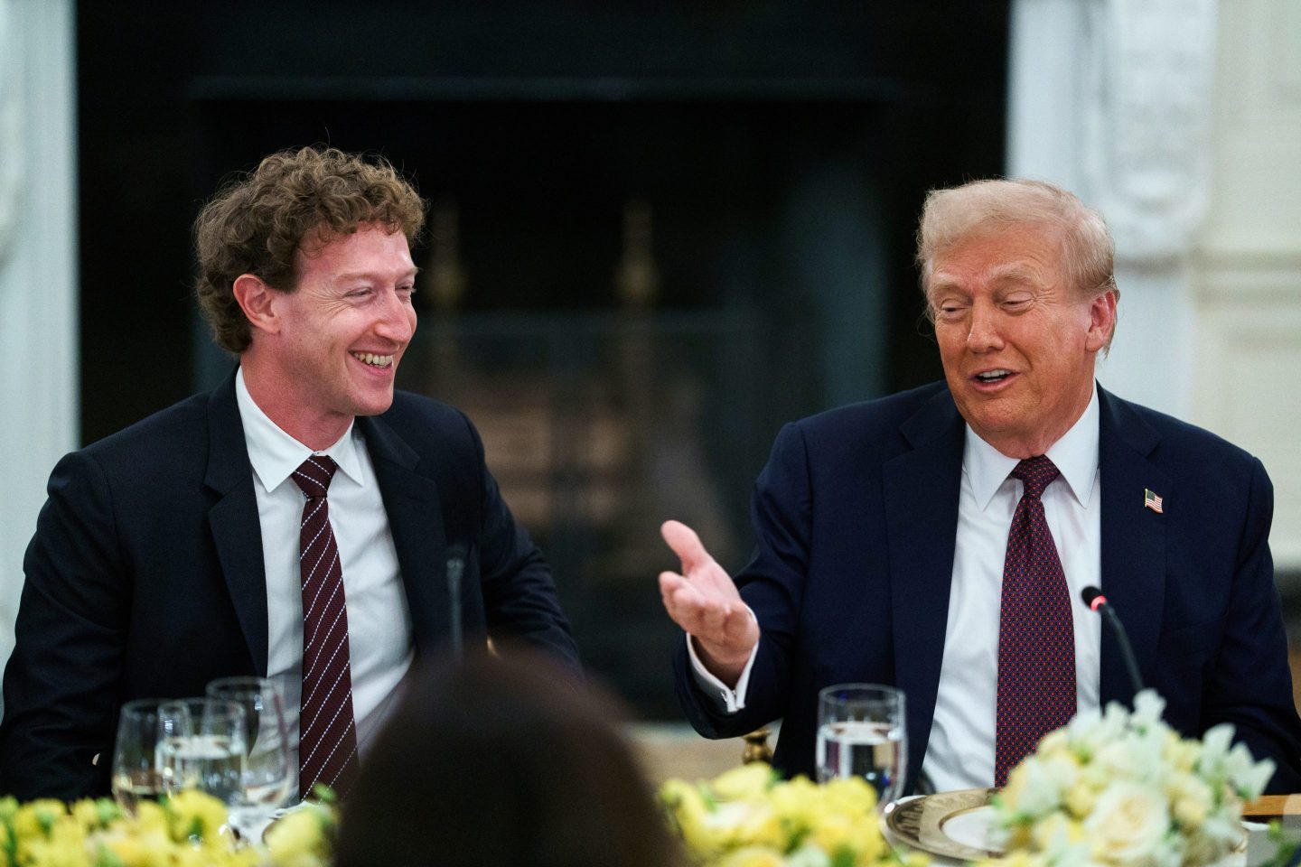 Zuckerberg and Trump smile at dinner together
