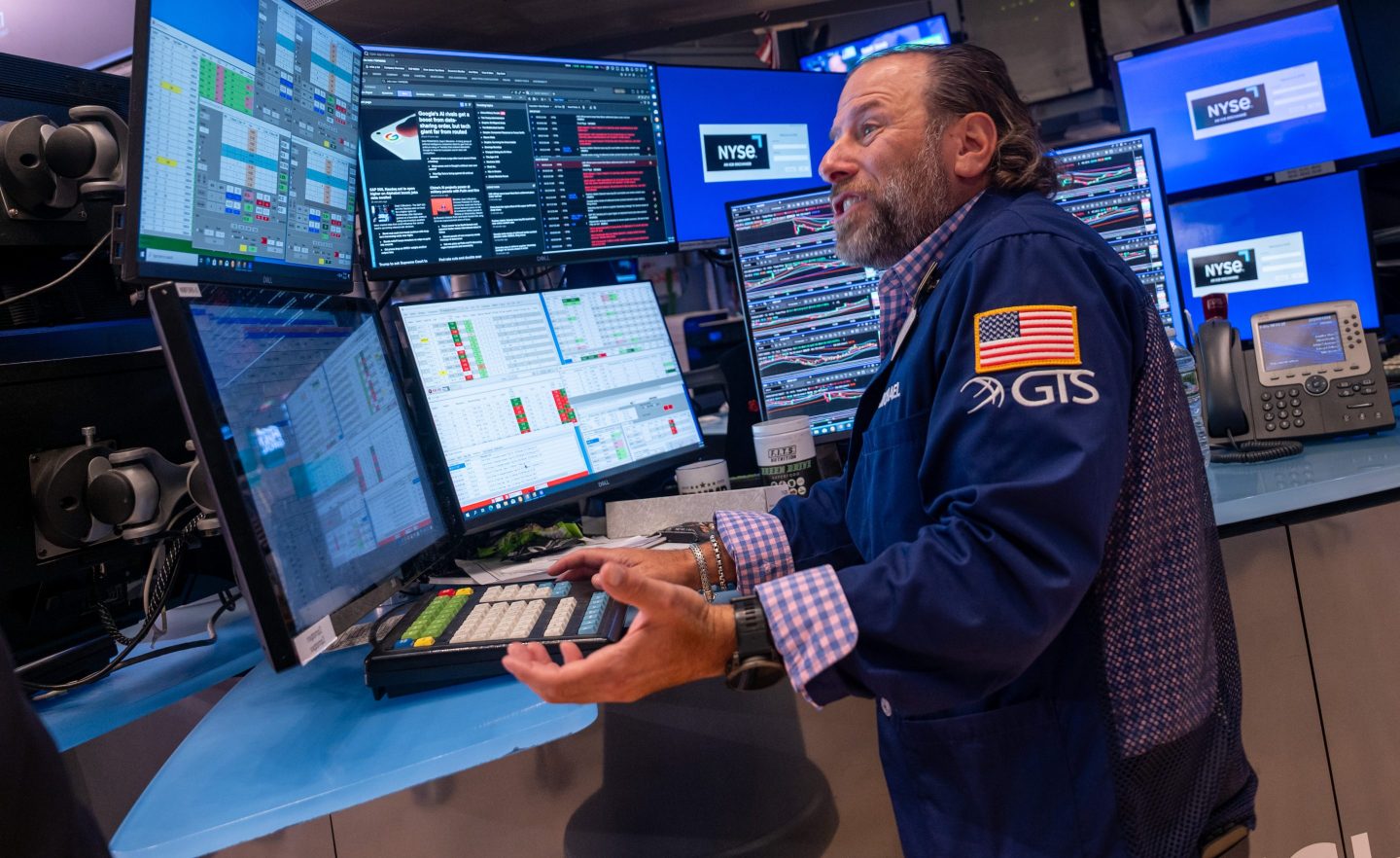 NYSE broker