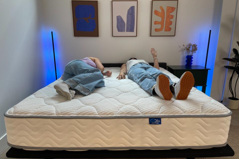 DLX Mattress