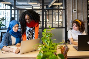 How Cisco uses AI agents and nudges to cut bureaucracy and free employees’ time