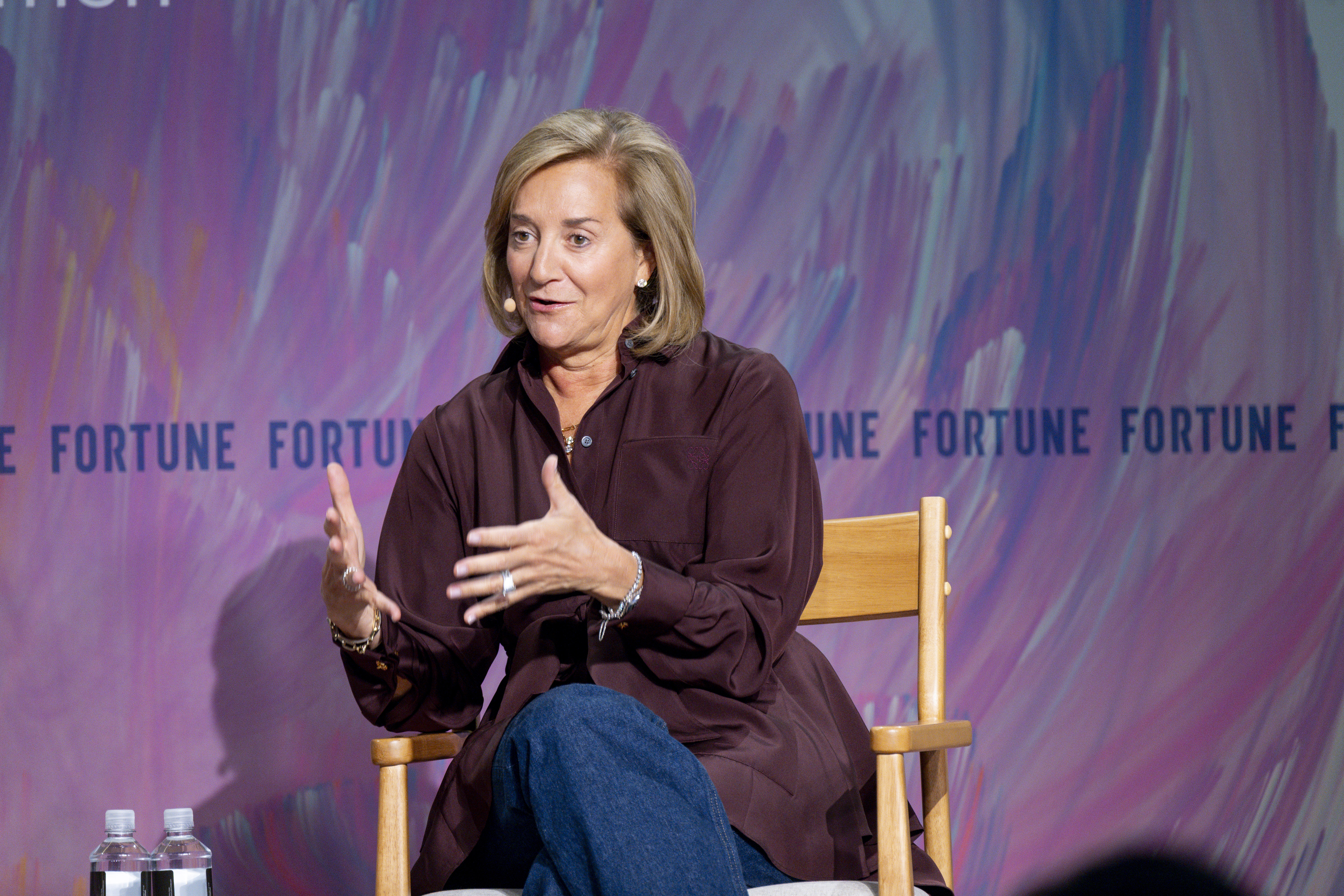 The CEO behind Abercrombie & Fitch’s turnaround says the retailer isn’t chasing ‘cool’—it wants to be a ‘lifestyle’ brand instead thumbnail