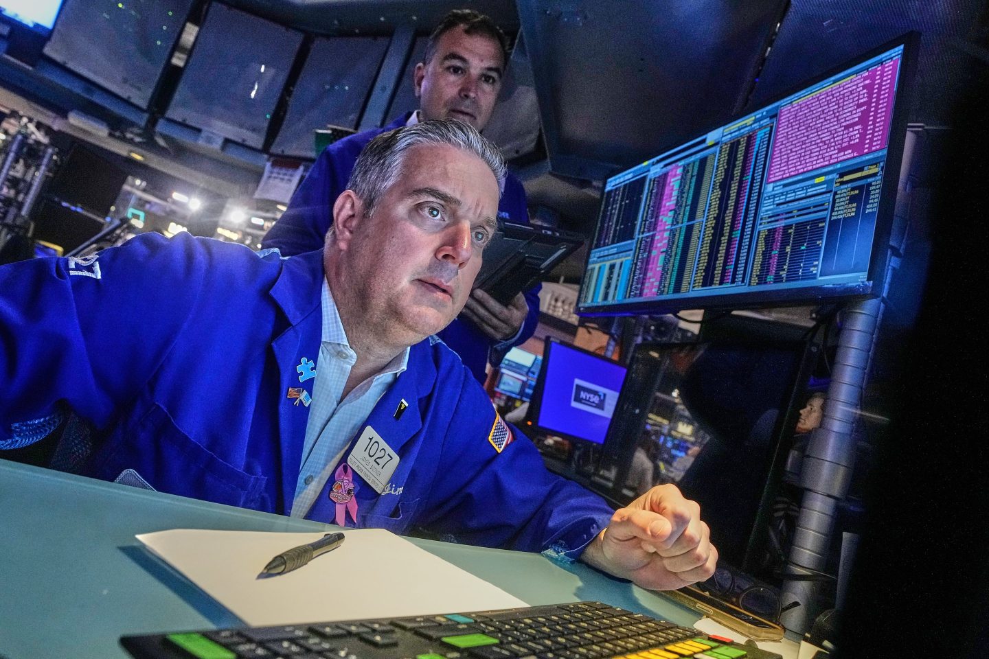 broker
