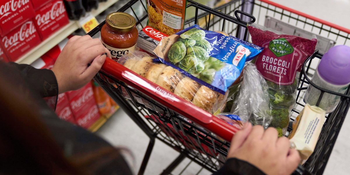 SNAP payments: Trump administration says food aid won’t go out next weekend SNAP payments: Trump administration says food aid won’t go out next weekend