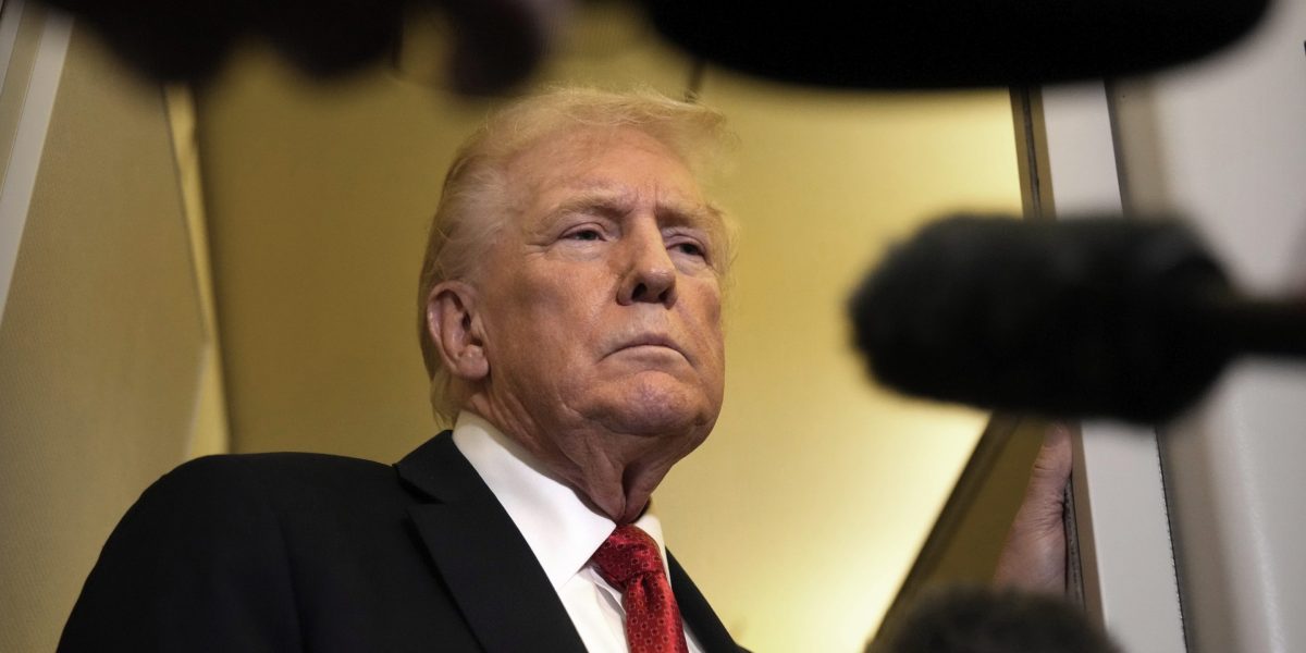 Trump vows to reach ‘fantastic deal’ with China, saying the U.S. commands ‘great respect’ from Beijing Trump vows to reach ‘fantastic deal’ with China, saying the U.S. commands ‘great respect’ from Beijing